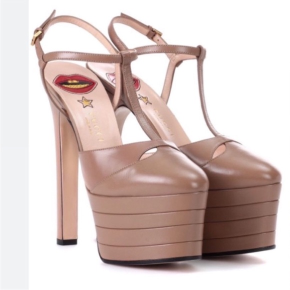 GUCCI
Malaga Kid T Strap Platform Pumps 40.5 Porcelain
Rose size 6 nude - Picture 3 of 6